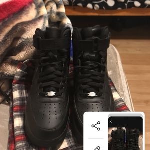 Nike Air Force 1